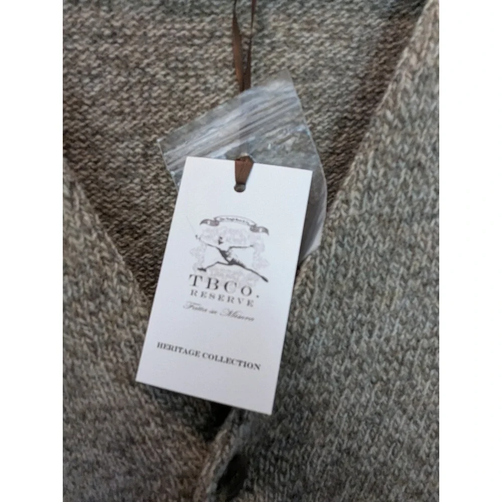 NWT Tough Boot Company Men's Cardigan Sweater L 100% Wool Made in Scotland‎